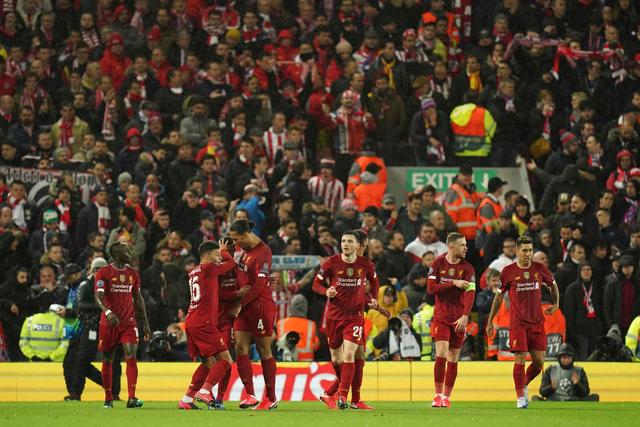 白鹿为何选择赠送iPhone而非华为手机给员工？
